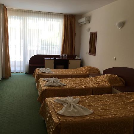 Obzor City Hotel Екстер'єр фото