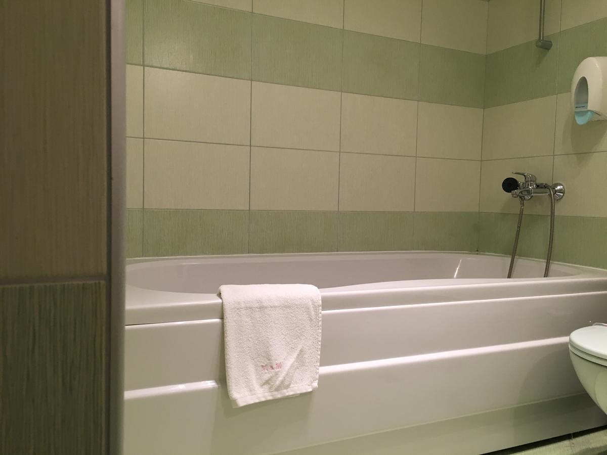 Obzor City Hotel Екстер'єр фото