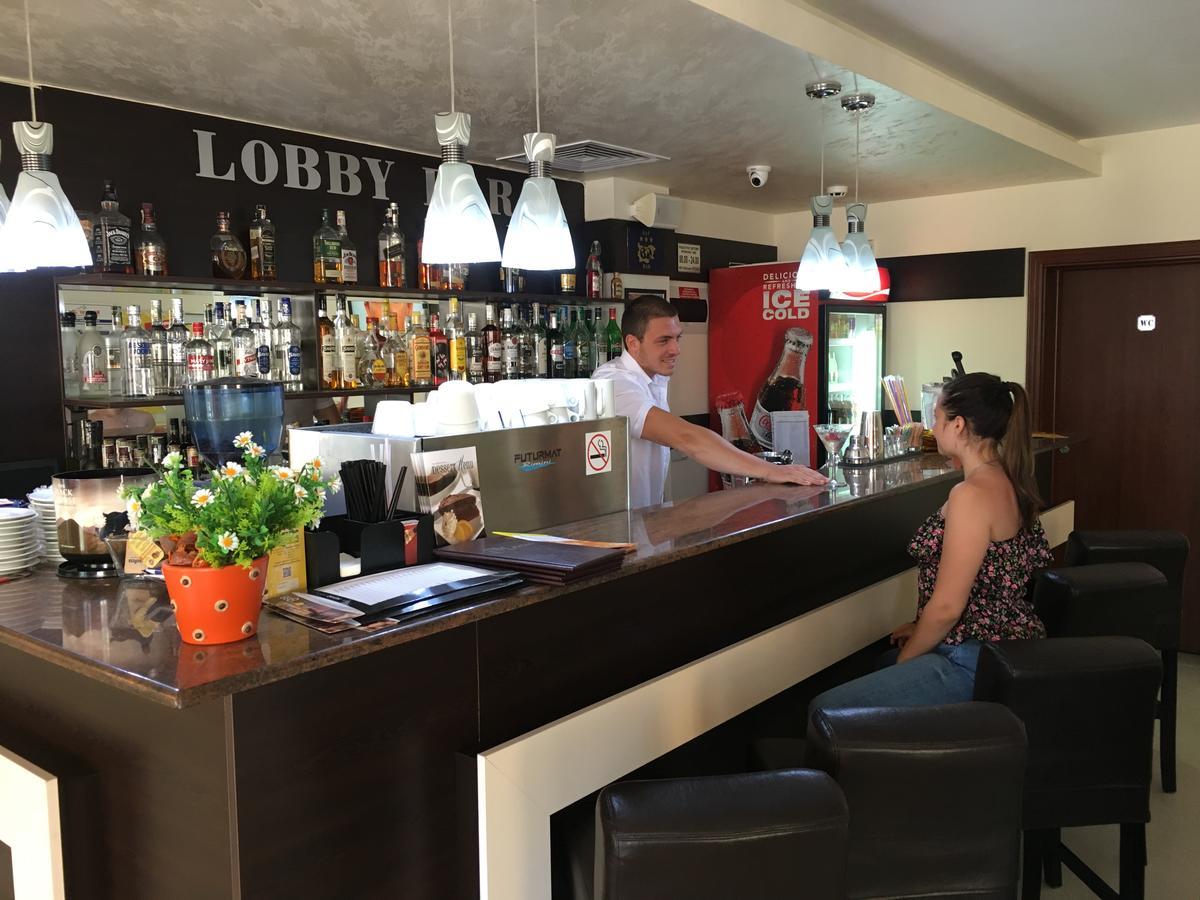 Obzor City Hotel Екстер'єр фото