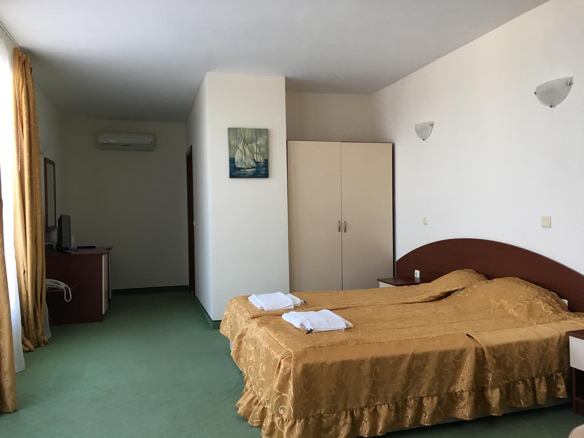 Obzor City Hotel Екстер'єр фото